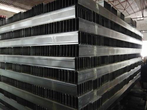 钛美龙骨图鉴与专业选购指南 中山优质龙骨批发厂家解析